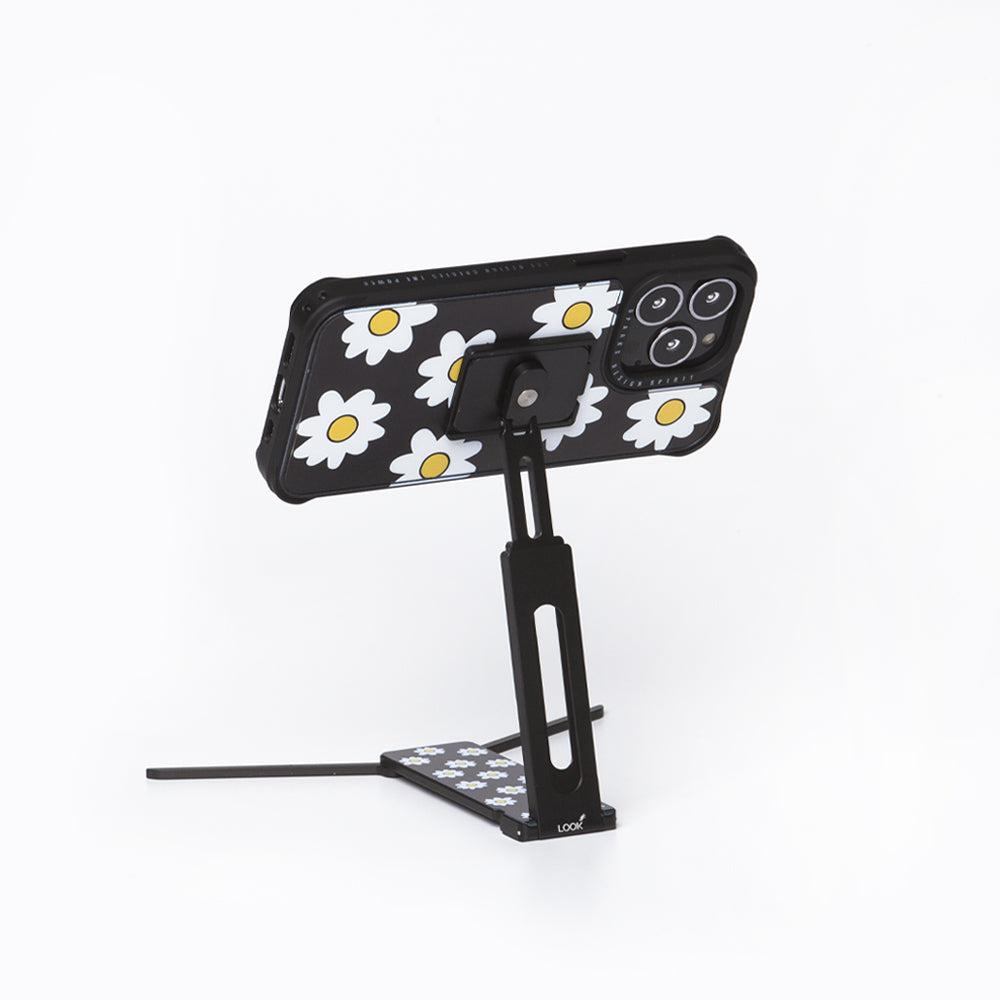 DPARKS X LOOK# <br> LOOKSTAND | Pocketful of Daisies